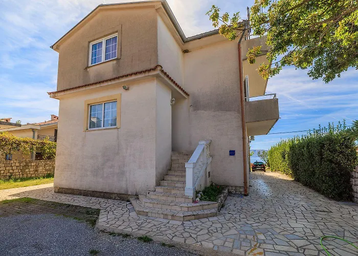 Apartament Idyllisches Nur 300 Meter Zum Mit Meerblick, Garten, Grill, Parkplatz Novi Vinodolski